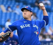 Ryu Hyun-jin undergoes Tommy John Surgery