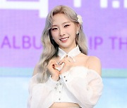 [TD포토] 이달의소녀 하슬 '하트 뿅~'