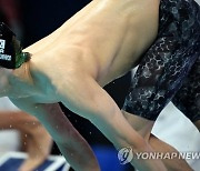 '아깝다 0.1초' 황선우, 세계선수권 자유형 100m 예선 탈락