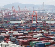 First annual trade deficit since 2008 expected this year