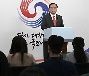 한국 정상 첫 나토 참석..'3분 스피치'하는 尹, 무슨 얘기 할까