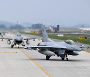 정밀유도폭탄 탑재 KF-16U '소링이글' 훈련 첫 투입