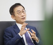 국가경찰위원장 "행안부 경찰 정책, 심의·의결 대상 될 수 있다"