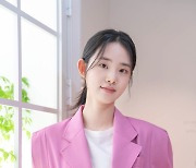 '마녀2' 신시아, 반짝반짝 빛나는 [인터뷰]