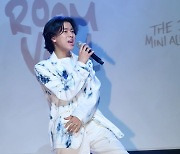 [TEN 포토] 이무진 '신나는 무대'