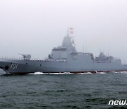 중·러 해군 함대, 일본 주변 일주.."대만 문제 도발에 대한 경고"