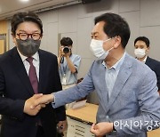 김기현 "대선 때 고소고발 거의 후보인 이재명 관련..민주당 궤변"