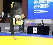 한국 태권도, 아시아품새선수권서 금메달 17개로 6연패