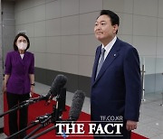 尹대통령, '국기문란' 경찰 인사 '김창룡 용퇴론'에 "임기 한 달 남아.."