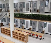 [르포] 국군교도소 최초 공개..도서관처럼 확 트인 홀에 첨단 감시 시스템