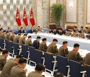 북한, 전방부대에 군사행동 계획 추가..전술핵 가능성