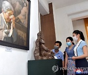 북한, 6·25 맞아 미술전시회 개막