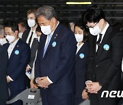 박진·한동훈 '6·25 전쟁 영웅들 기리며'