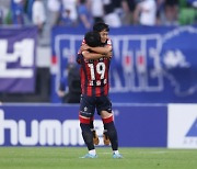 [현장 S코어북] '이승우 4경기 연속골!' 수원 FC, 수원더비 3-0 완승..전반만 3골