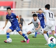 프로축구 K리그2 충남아산, 안산 꺾고 4위로 한 계단 상승