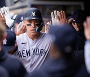 MLB '홈런 1위' 저지, 양키스와 246억 원에 1년 계약