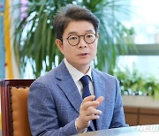 [인터뷰]압도적 3선 연임..정원오 성동구청장 "구민만 보고 가겠다"