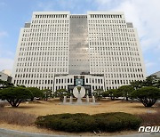 롯데장학재단, 191억 증여세 부과처분 소송 항소심서 승소