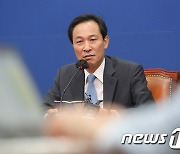 기자간담회 연 우상호 비대위원장