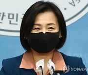 국회 공백 한 달 넘기나?..민주당 "내일 오전까지 기다린다"