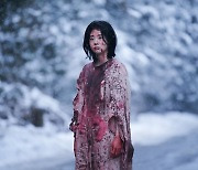 눈빛만으로 압도했다..'마녀2' 신시아, 새 원석의 발견