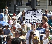 SPAIN PROETST ABORTION LAW REFORM
