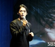 [E포토] 이민혁, '두번째 앨범은 전곡 작사, 작곡'