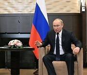 푸틴, 우크라 침공 이후 첫 해외순방..카스피 정상회담 참석