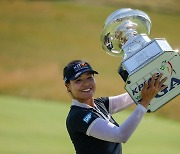 전인지 "해냈다는 생각에 눈물".. 여자 PGA 챔피언십 우승