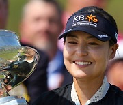 전인지, LPGA투어 3년 8개월만 '눈물의 우승'..메이저 여자 PGA 챔피언십 제패