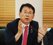 국민의힘 윤두현 의원, 경산시의회 의장단 구성 개입 '논란'