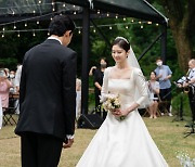 "좋은 아내·성실한 배우로 살 것"..축제였던 장나라 결혼식, 그날의 분위기