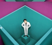 BTS 제이홉, 솔로 재킷 사진 공개..뷔·RM "인생곡 가자"
