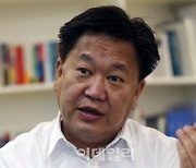 '위법투자 의혹' 존리 대표, 결국 사표 제출