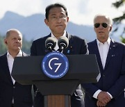 日 총리 "내년 G7 정상회의 5월에 히로시마서 개최"