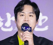 '한산: 용의 출현' 김성균 "'명량'의 진구 역할을 기대했는데.. "