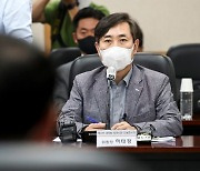 '박근혜 7시간'에 당한 여당의 공격 "문재인 6시간 밝혀라"
