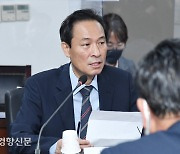 오늘도 '민생·민생·민생!'..경제 위기 국면, 민생으로 반등 노리는 민주당