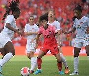 여자축구, '도쿄 금메달' 캐나다 상대로 대등한 경기