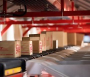 Explosive e-commerce growth drives demand for logistics