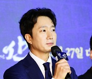 '한산: 용의 출현' 박해일 "김한민 감독과 세번째 호흡, 이순신 역 제안에 당황"