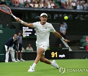 '윔블던 센터 코트의 기립 박수' 졌지만 韓 테니스 자존심은 지켰다