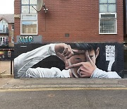 'EPL 득점왕의 위상' 런던 거리에 등장한 손흥민 벽화