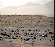 화성 생명체 흔적 2m 파야 나오는데..현재 로버는 5cm가 한계