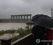 [속보] 통일부 "북한, 댐 방류 시 사전에 통지해달라"