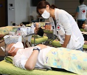 [게시판] NH투자증권, 혈액 수급난 해소 위한 임직원 헌혈 행사