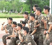 논산 육군훈련소도 대면 수료식..지역 경제 '기지개'