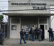 콜롬비아 교도소 큰 불.. 최소 49명 사망