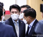 [헤럴드pic] 토론회에 참석하는 국민의힘 장제원 의원