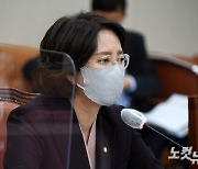 이영 중기부장관 "최저임금 오르면 일자리 없어져"